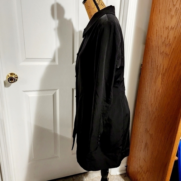 Anne Klein Black Long Coat Bendable Metal Closure Buttons Women's Petite Large - Picture 2 of 9